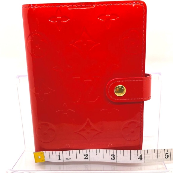 Louis Vuitton 6-ring Small Agenda Cover in Red Vernis - Picture 11 of 14
